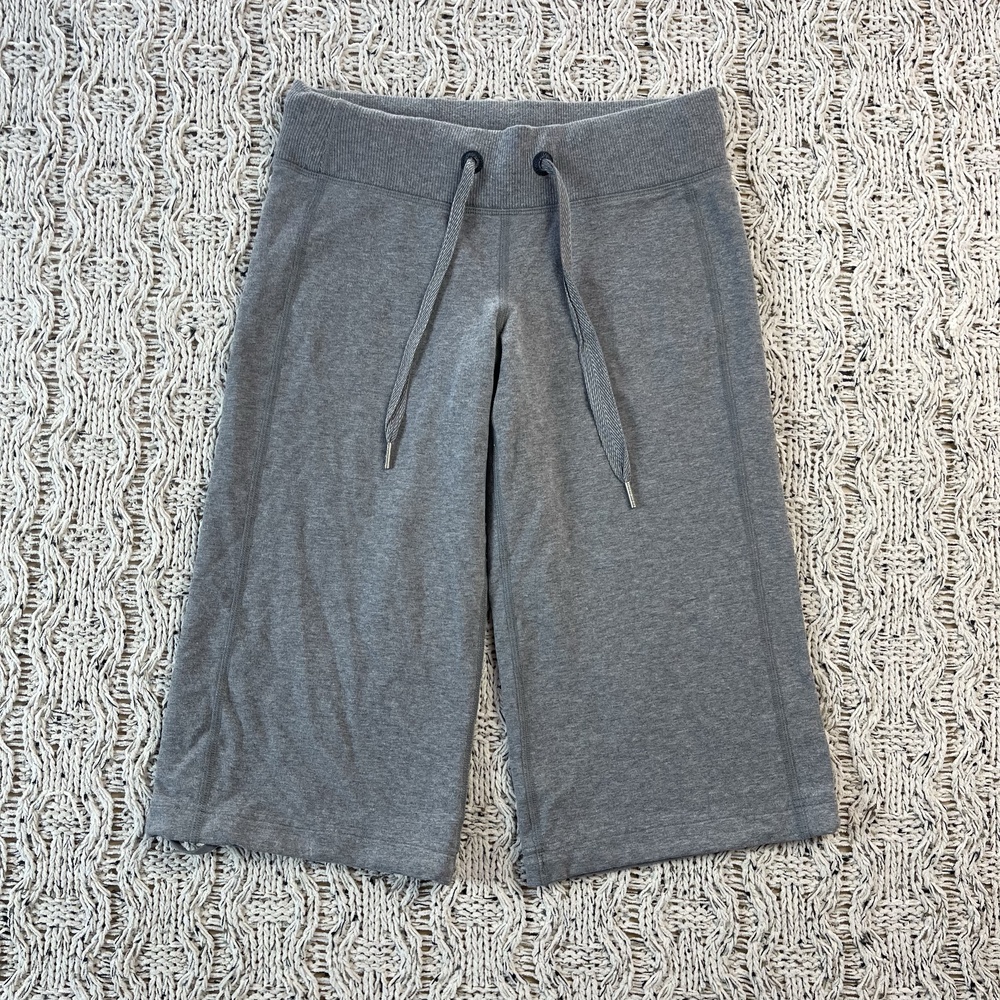 Lululemon Cropped Sweatpants Womens 4 Heather Gray Cotton Wide Leg Ladies